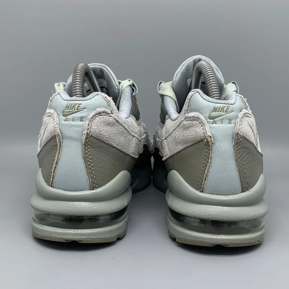 Nike Air Max 95 Premium Light Gray‎ Green 905348-015 Men’s Sz 7 Womens Sz 8.5